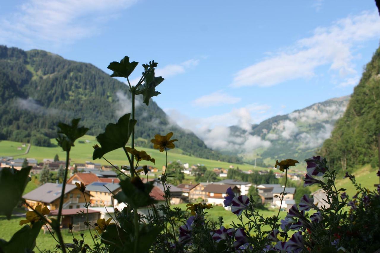 Ruef Wohlfuehl-Apartments Au (Vorarlberg) Экстерьер фото